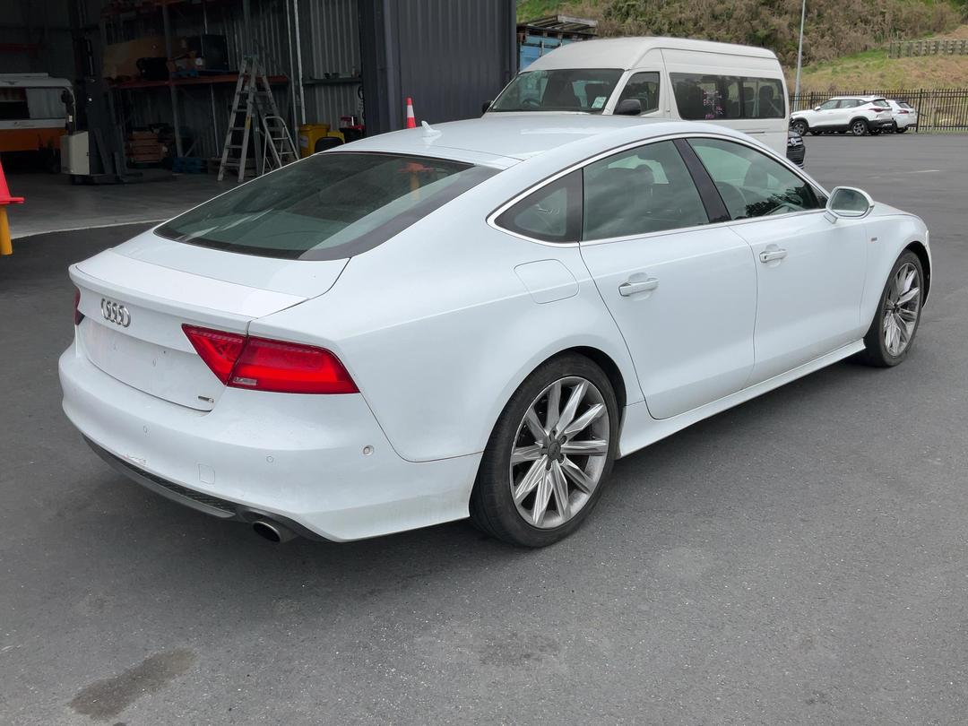 Photo '8' of Audi A7 Sportshatch Photo '8' of Audi A7 Sportshatch