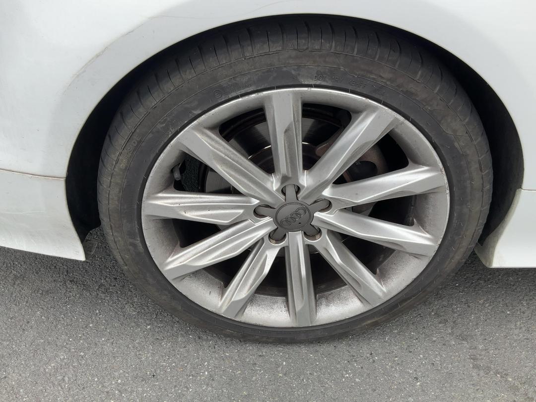 Photo '10' of Audi A7 Sportshatch Photo '10' of Audi A7 Sportshatch