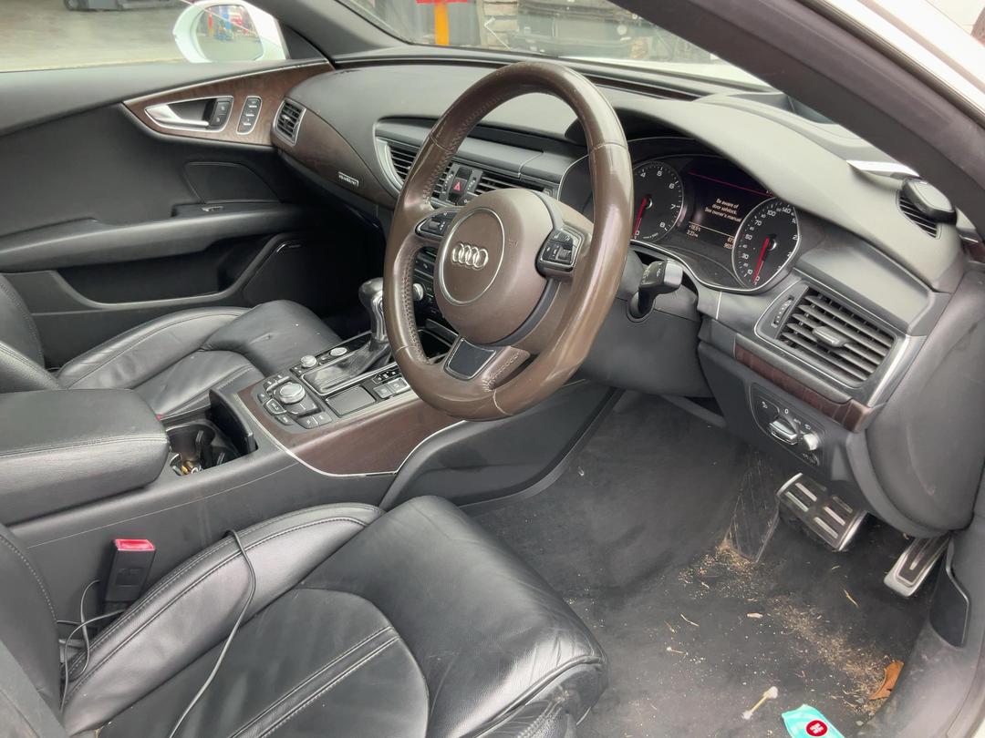 Photo '16' of Audi A7 Sportshatch Photo '16' of Audi A7 Sportshatch