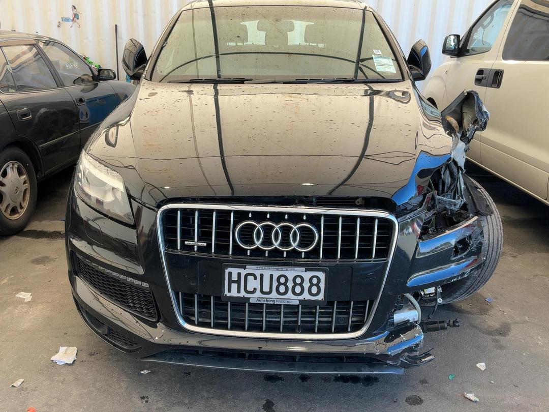 Photo '4' of Audi Q7 Photo '4' of Audi Q7