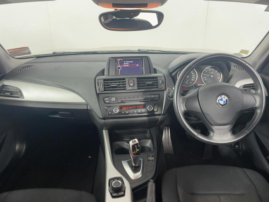 Photo '17' of BMW 1 Series
