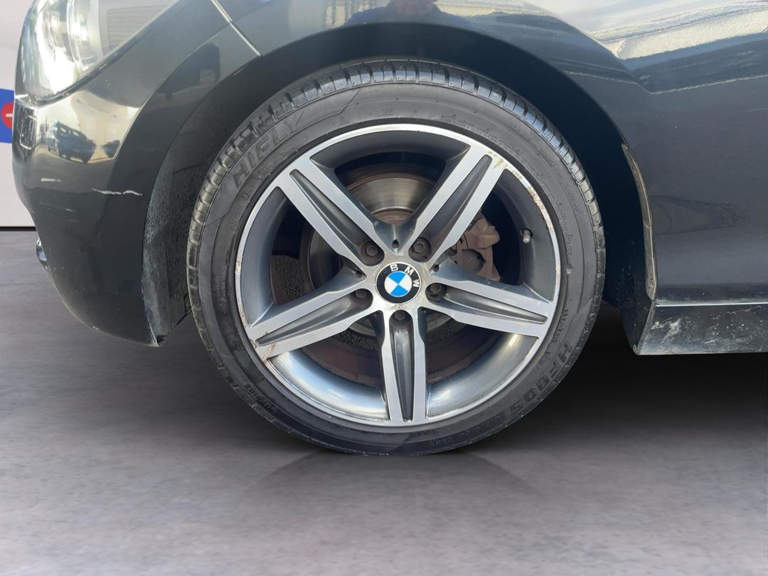 Photo '10' of BMW 1 Series