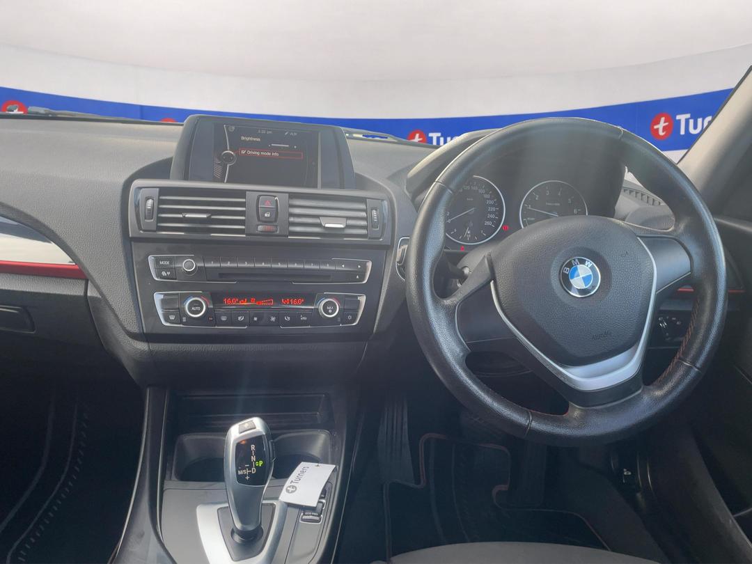 Photo '17' of BMW 1 Series