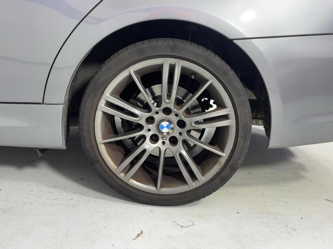 Photo '11' of BMW 3 Series