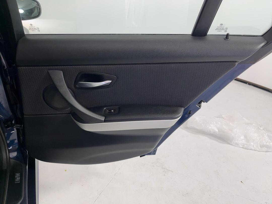 Photo '19' of BMW 320I