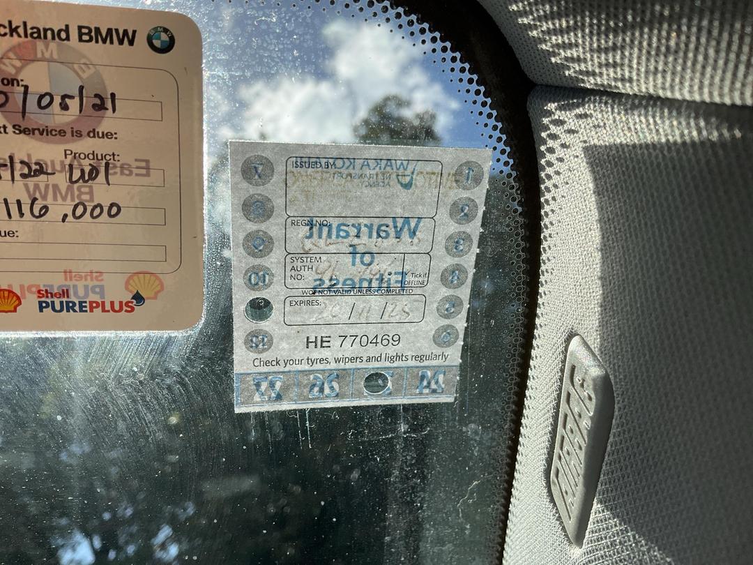 Photo '15' of BMW 320I