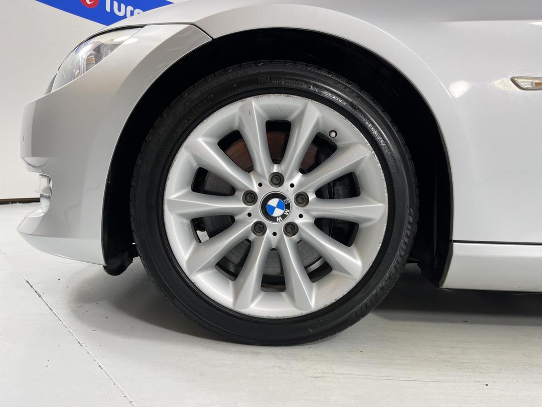 Photo '8' of BMW 335I