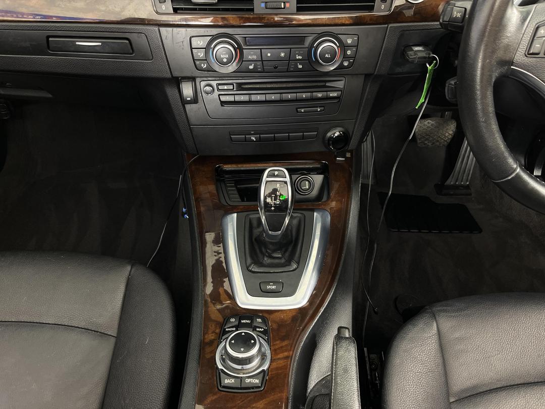 Photo '15' of BMW 335I