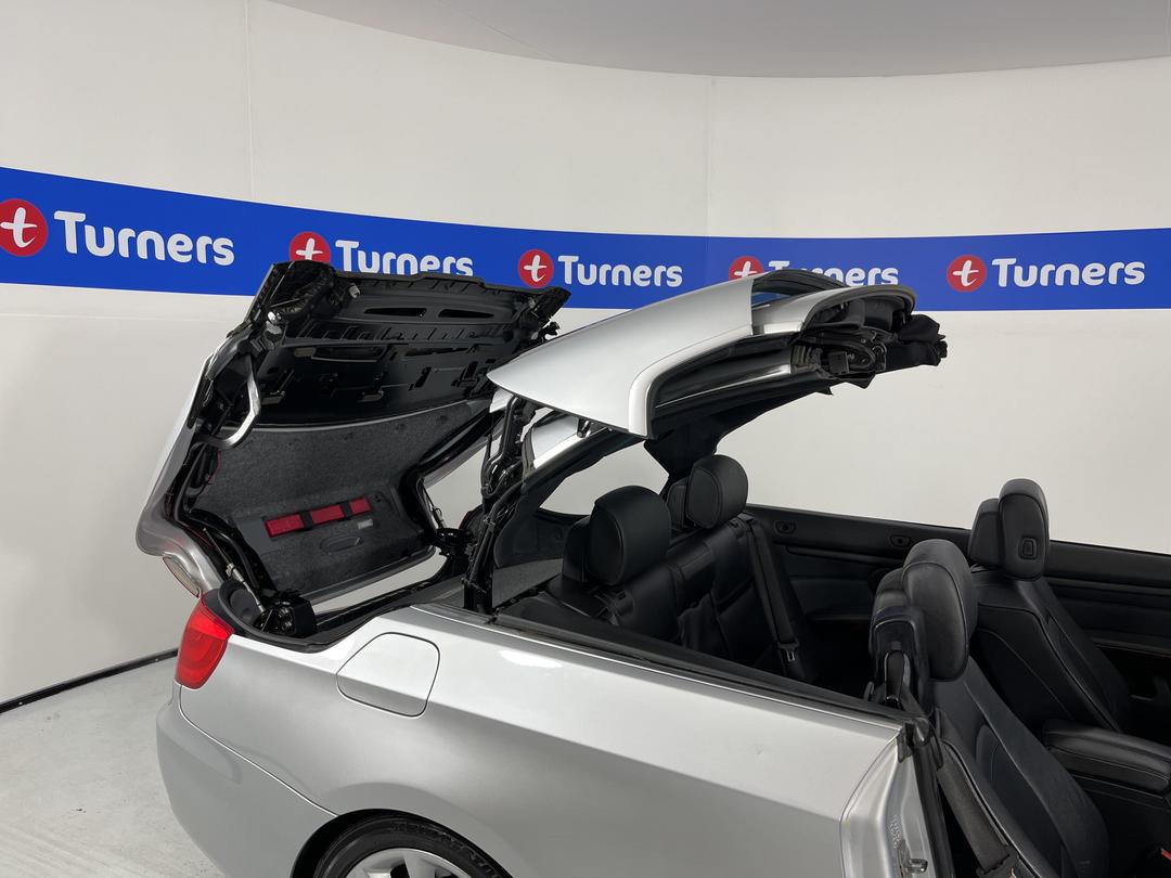 Photo '33' of BMW 335I