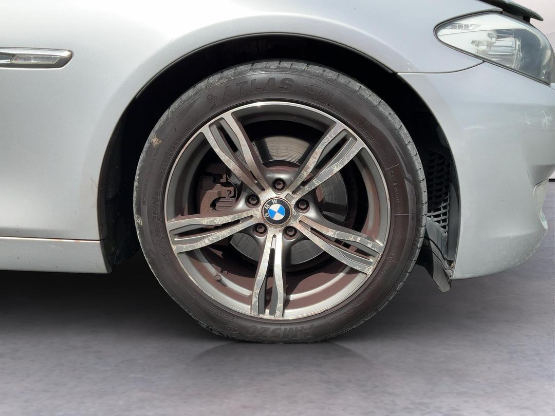 Photo '7' of BMW 5 Series 523I Photo '7' of BMW 5 Series 523I