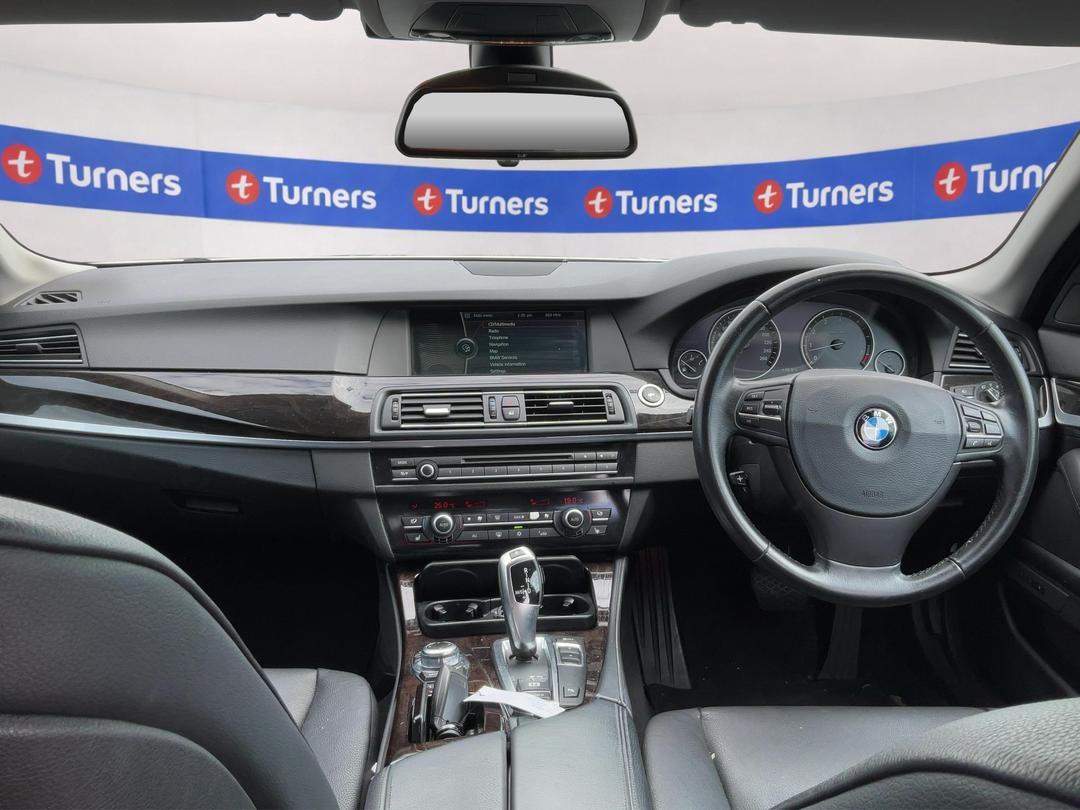 Photo '15' of BMW 5 Series 523I Photo '15' of BMW 5 Series 523I
