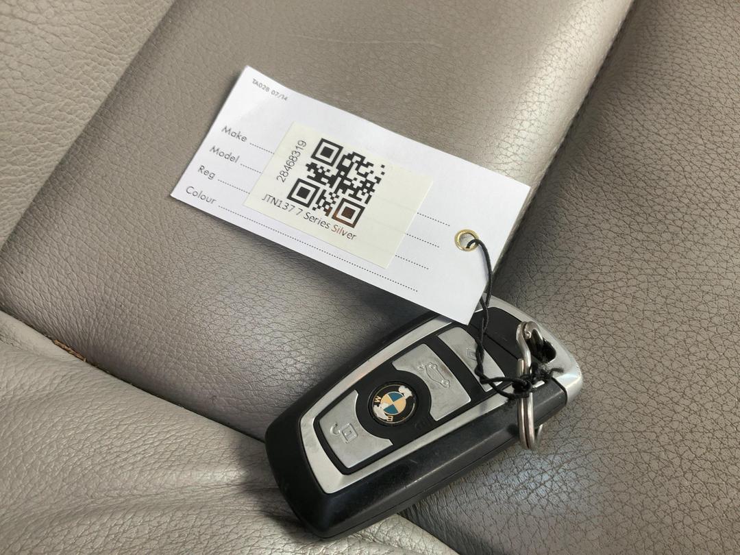 Photo '23' of BMW 7 Series 730LD Photo '23' of BMW 7 Series 730LD