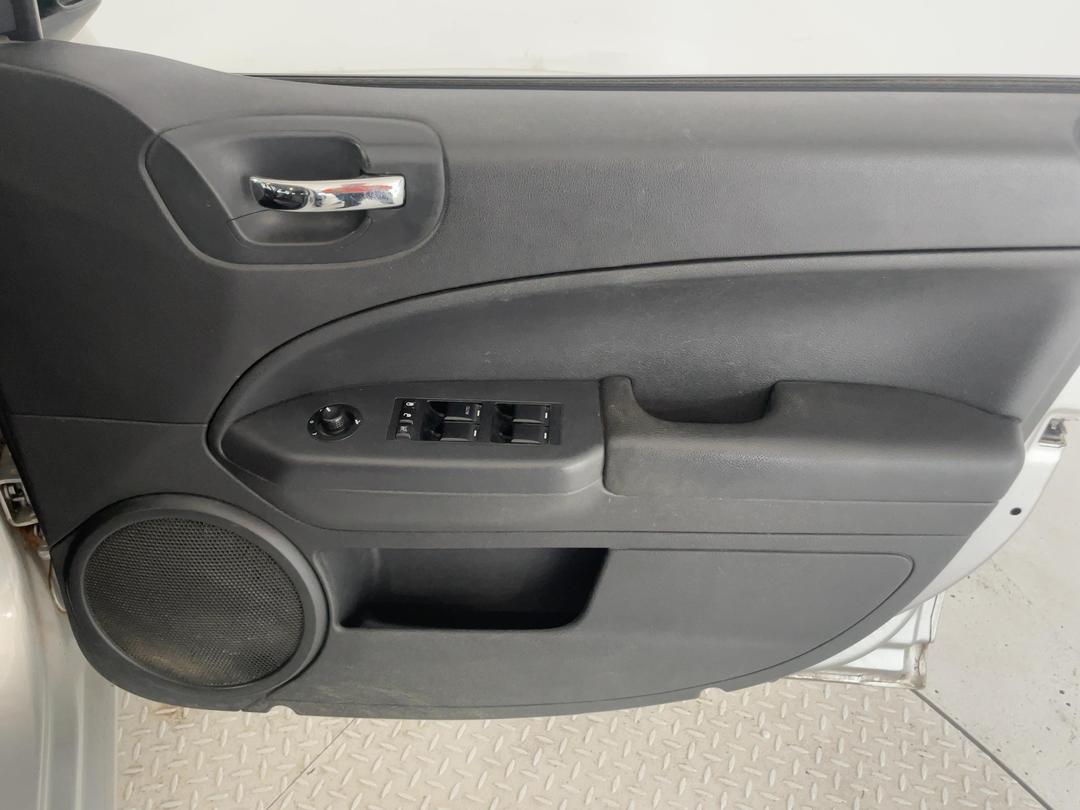 Photo '15' of Dodge Caliber