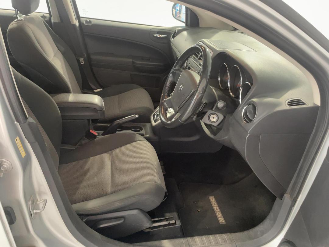 Photo '16' of Dodge Caliber