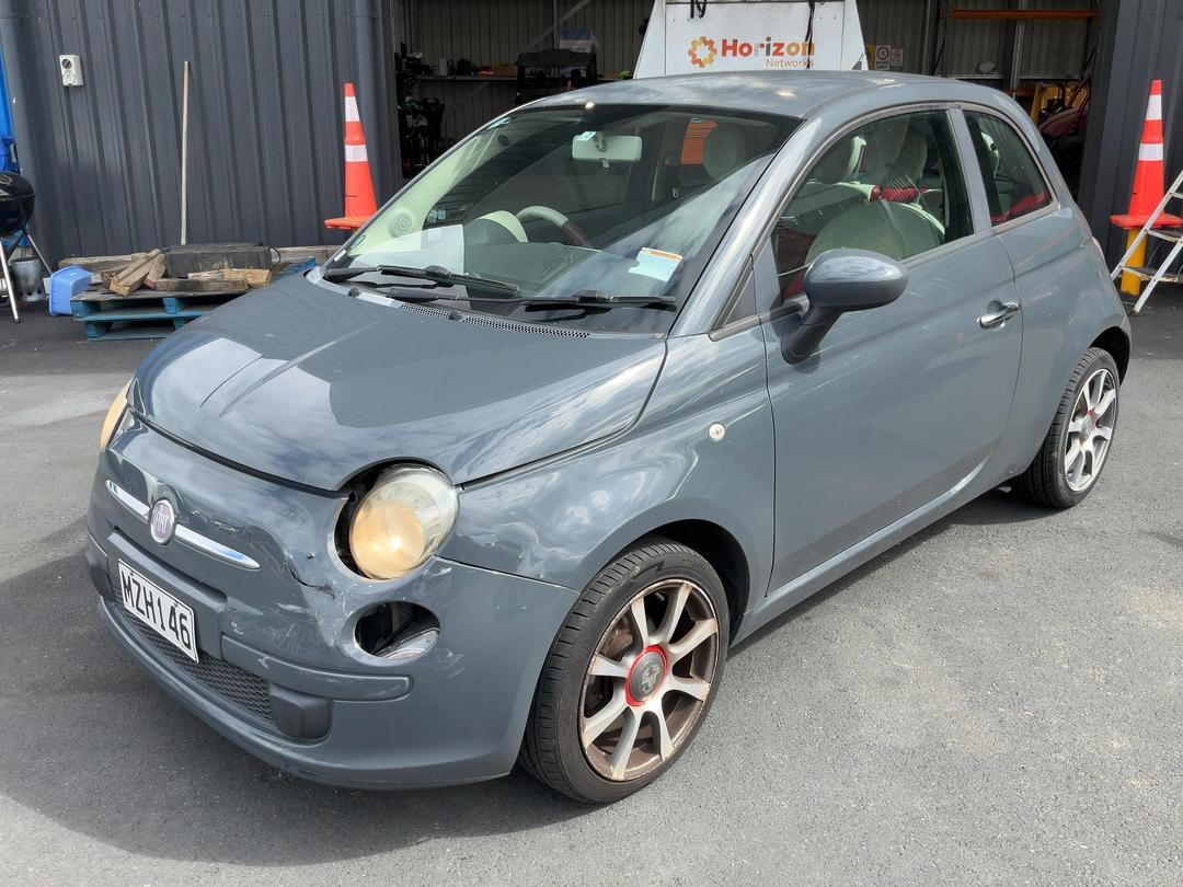 Photo '4' of Fiat 500 C