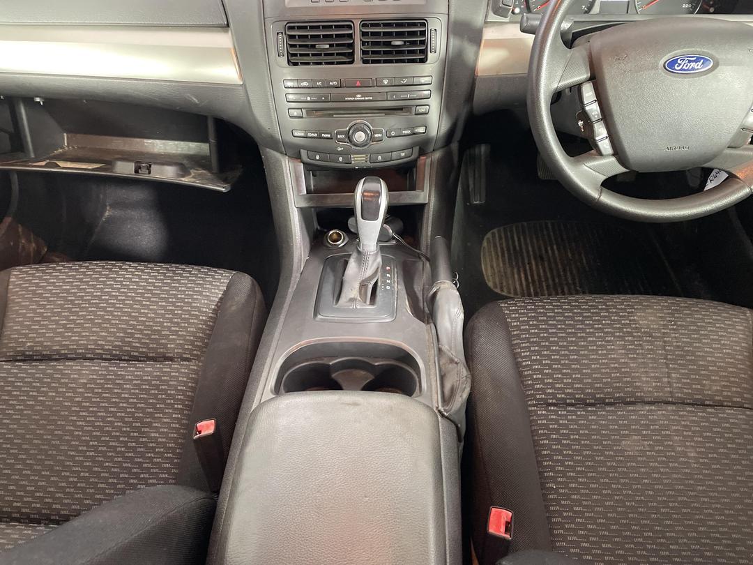 Photo '18' of Ford Falcon