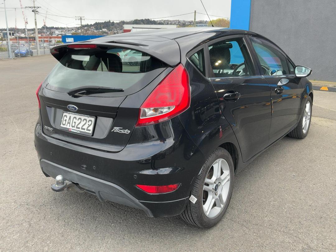 Photo '9' of Ford Fiesta