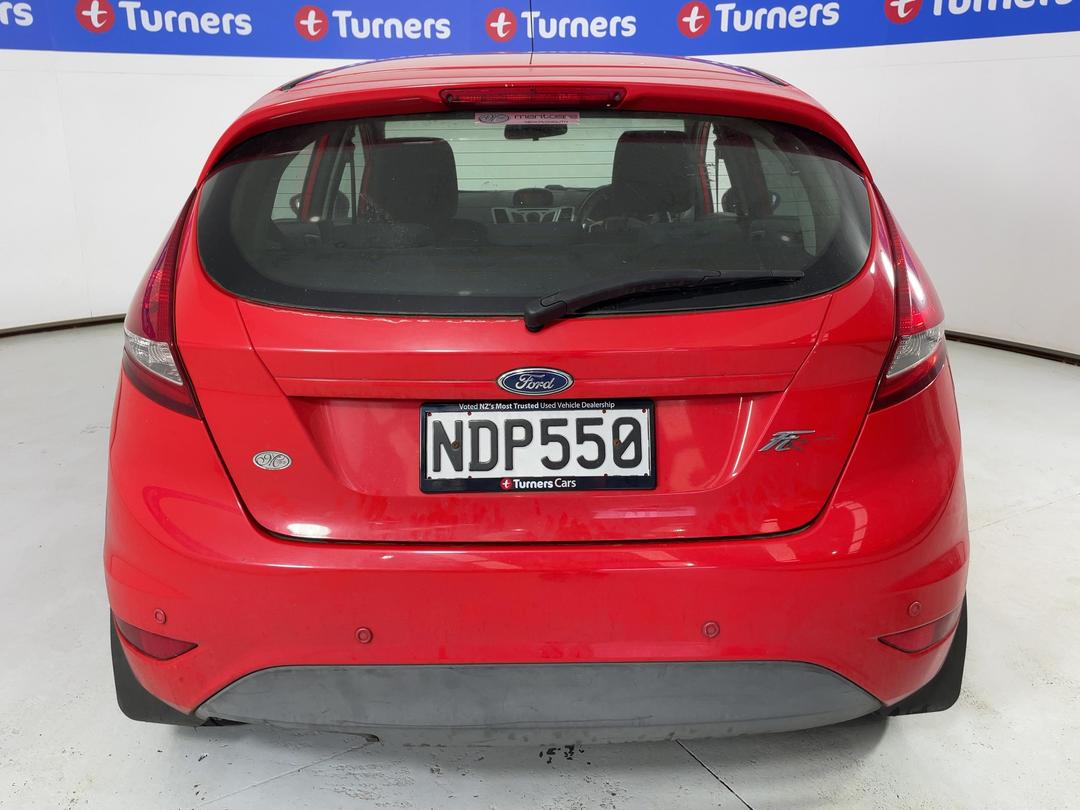 Photo '6' of Ford Fiesta