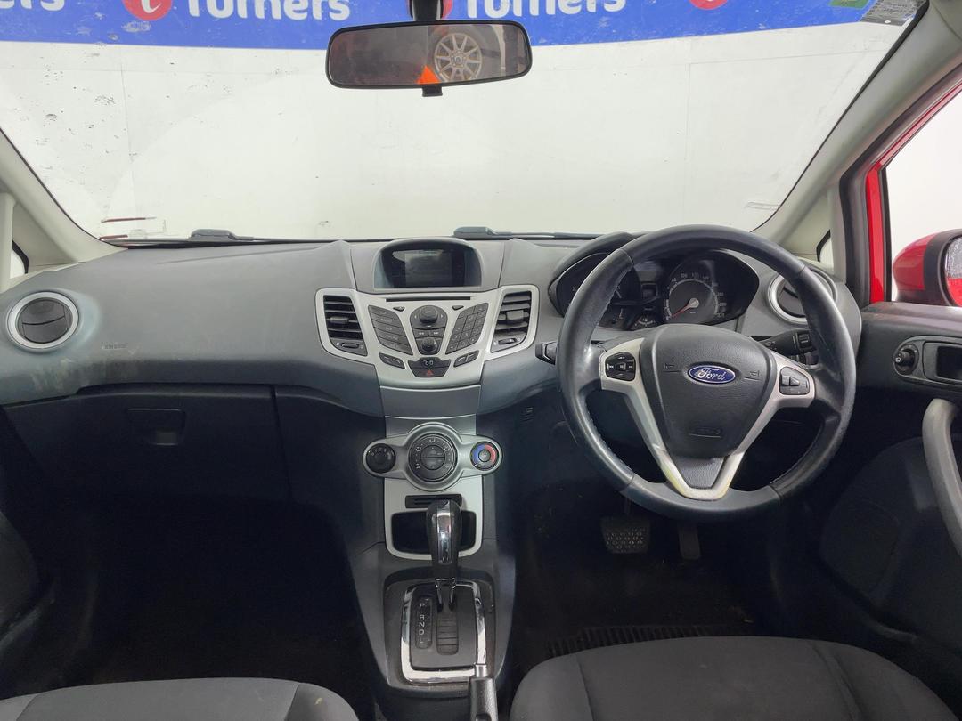 Photo '16' of Ford Fiesta