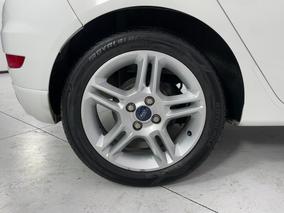 Photo '12' of Ford Fiesta