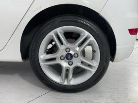 Photo '11' of Ford Fiesta