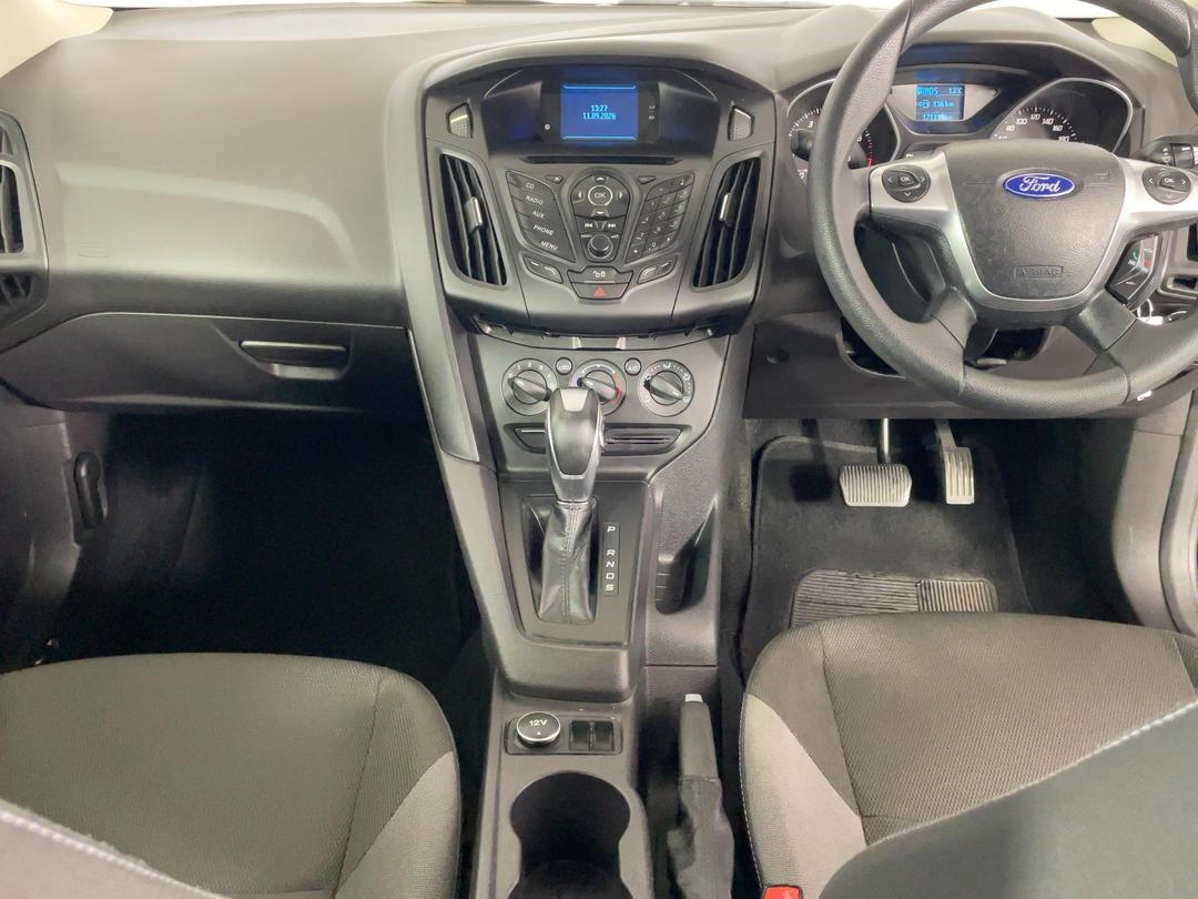 Photo '17' of Ford Focus