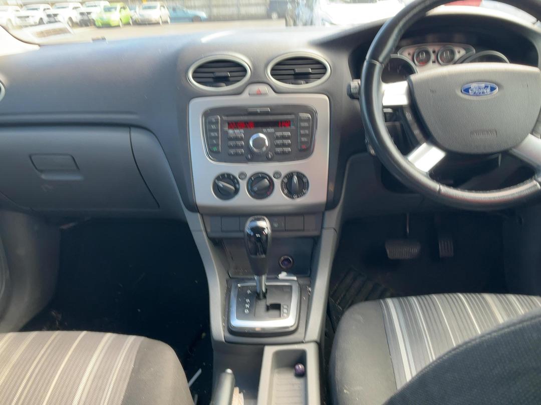 Photo '12' of Ford Focus Photo '12' of Ford Focus