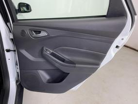 Photo '19' of Ford Focus