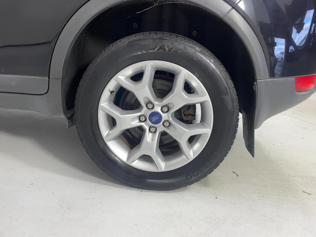Photo '11' of Ford Kuga