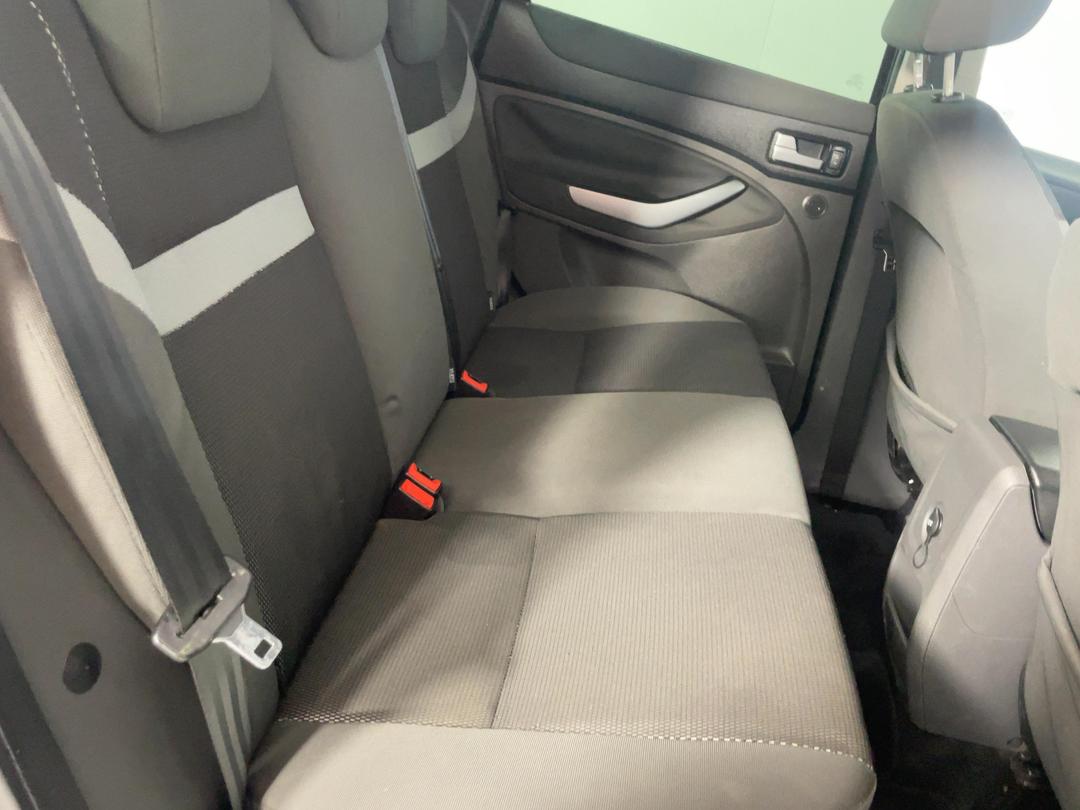 Photo '20' of Ford Kuga