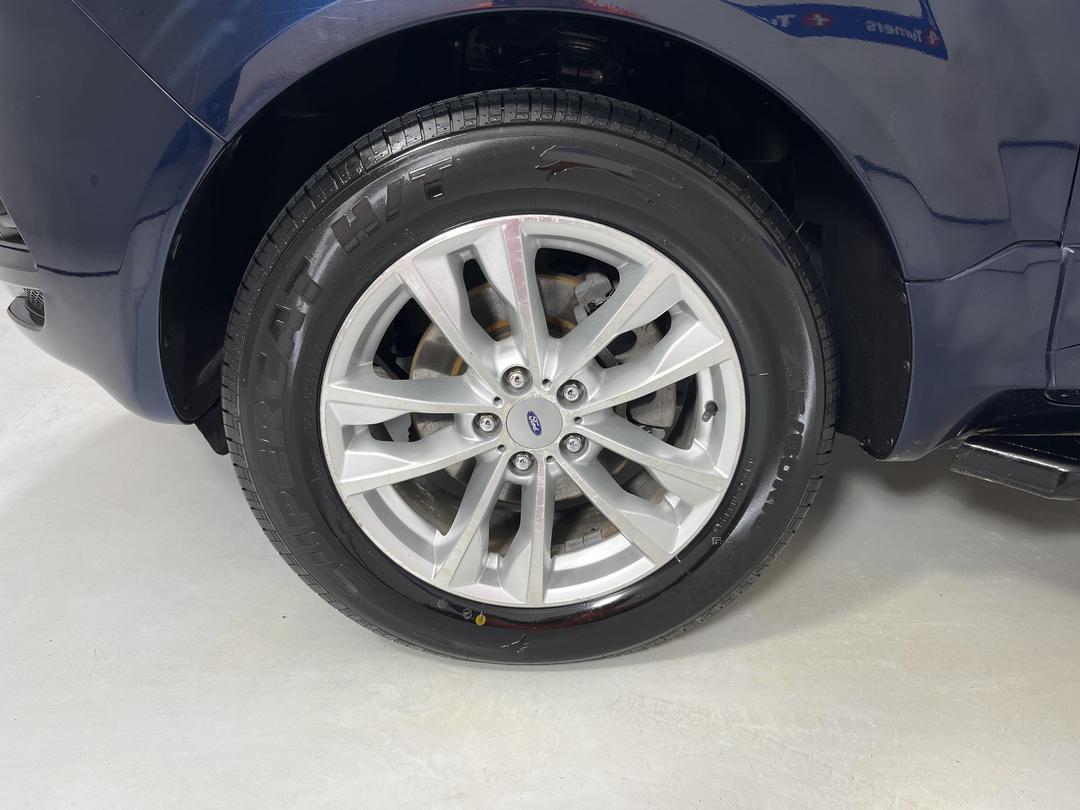 Photo '10' of Ford Territory