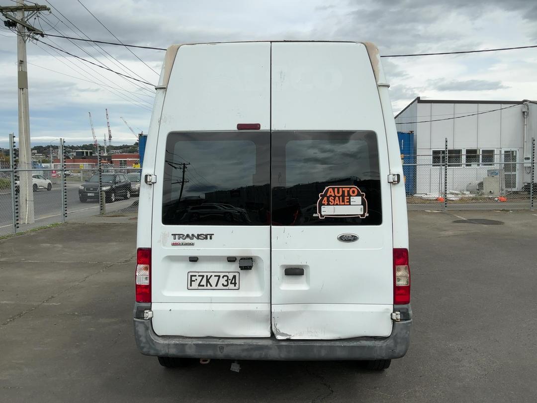 Photo '6' of Ford Transit LWB Hiroof Photo '6' of Ford Transit LWB Hiroof