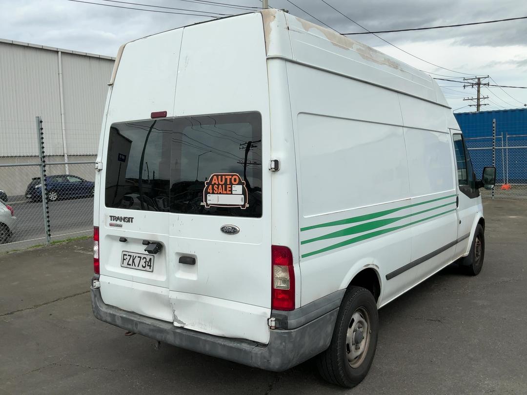 Photo '7' of Ford Transit LWB Hiroof Photo '7' of Ford Transit LWB Hiroof