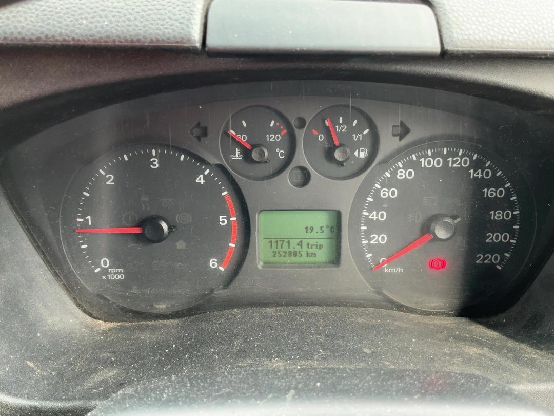 Photo '9' of Ford Transit LWB Hiroof Photo '9' of Ford Transit LWB Hiroof