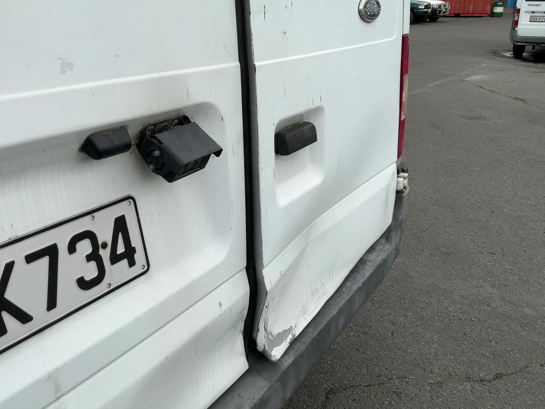 Photo '18' of Ford Transit LWB Hiroof Photo '18' of Ford Transit LWB Hiroof