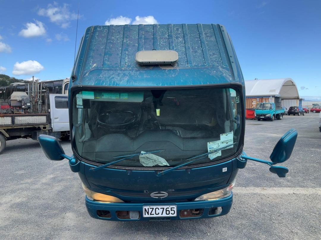 Photo '12' of Hino Dutro 2T Tipper
