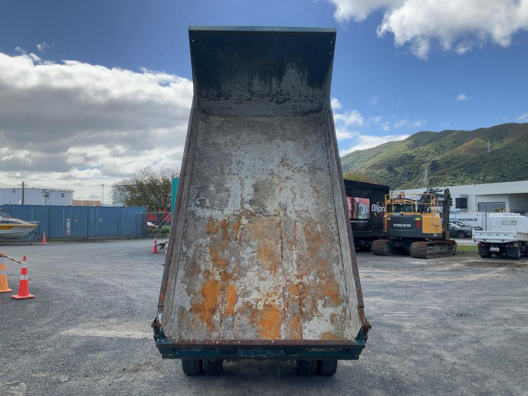 Photo '7' of Hino Dutro 2T Tipper