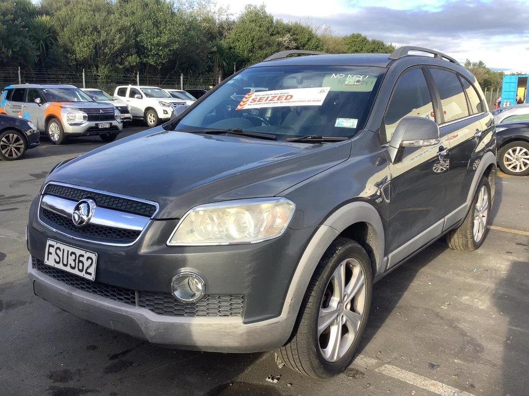 Photo '2' of Holden Captiva 7 LX V6 Photo '2' of Holden Captiva 7 LX V6