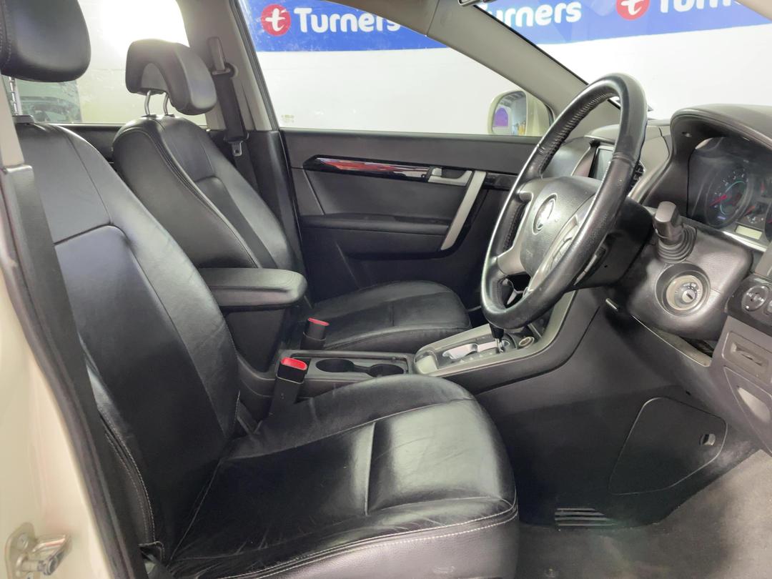 Photo '16' of Holden Captiva 7