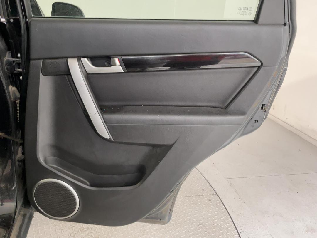 Photo '16' of Holden Captiva 7 LX DSL Photo '16' of Holden Captiva 7 LX DSL