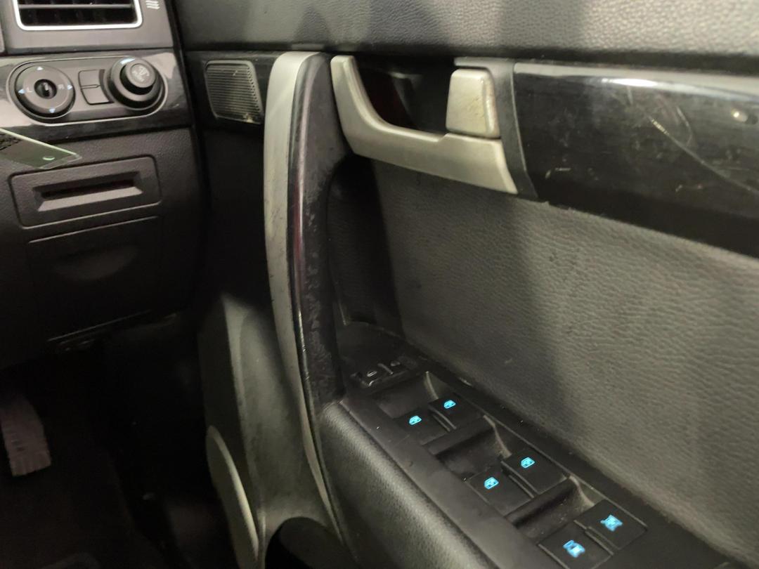 Photo '24' of Holden Captiva 7 LX DSL Photo '24' of Holden Captiva 7 LX DSL