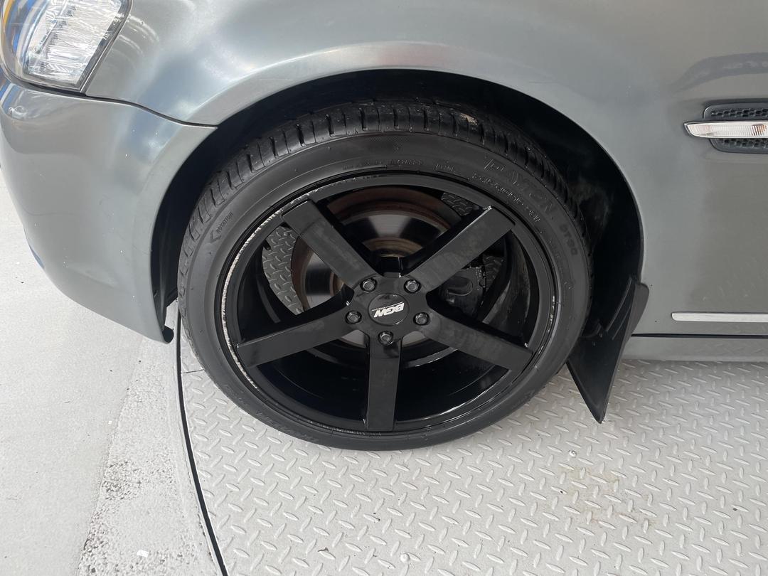 Photo '10' of Holden Commodore