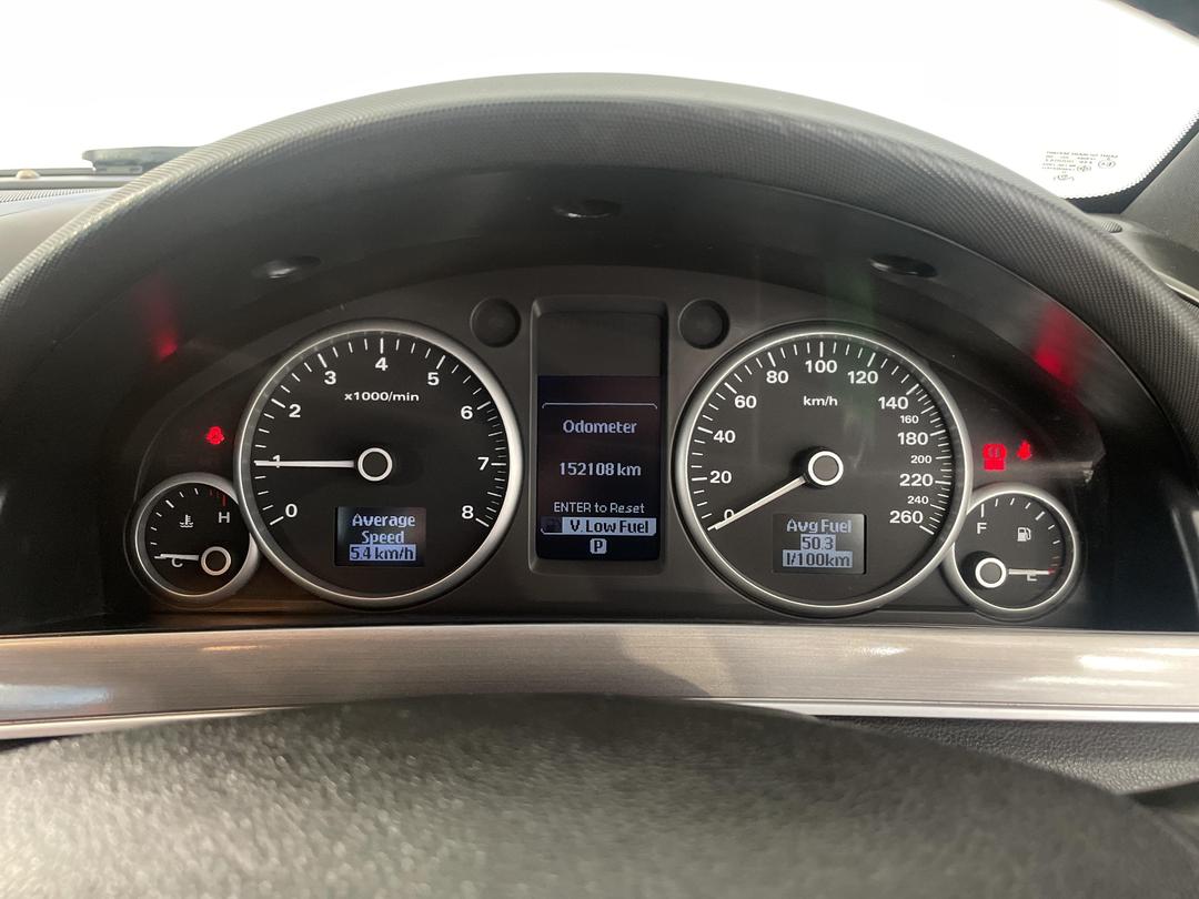 Photo '21' of Holden Commodore