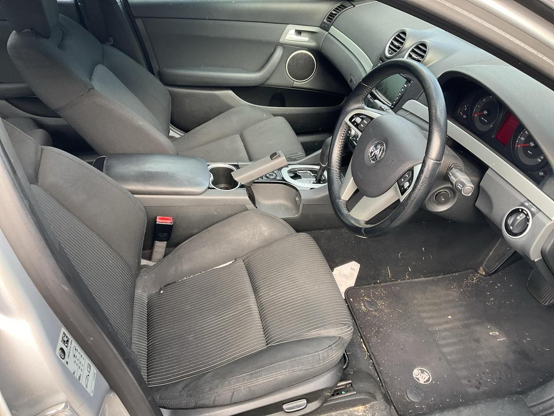 Photo '6' of Holden Commodore SV6