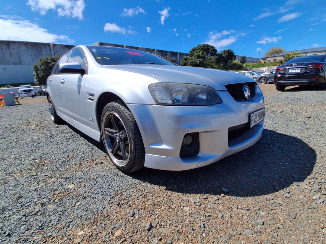 Photo '3' of Holden Commodore Sportwgn SV6 Photo '3' of Holden Commodore Sportwgn SV6