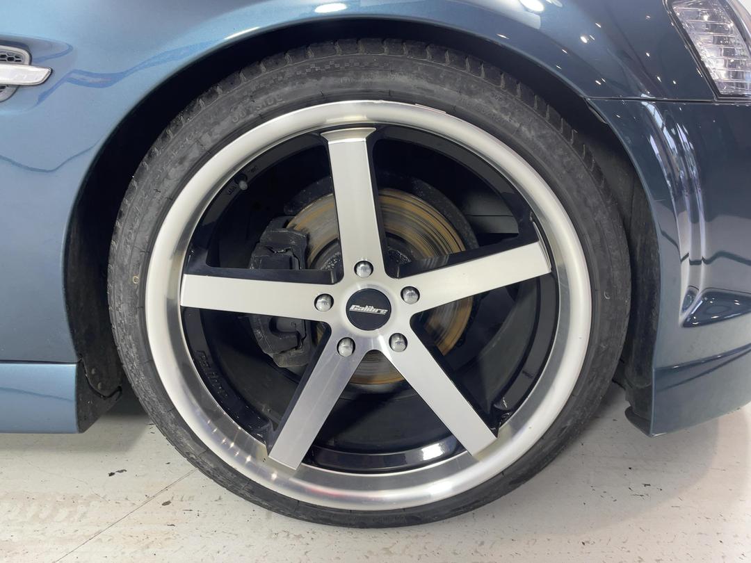 Photo '9' of Holden Commodore