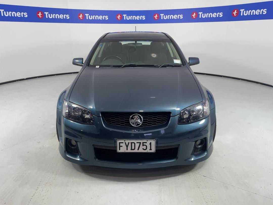 Photo '2' of Holden Commodore