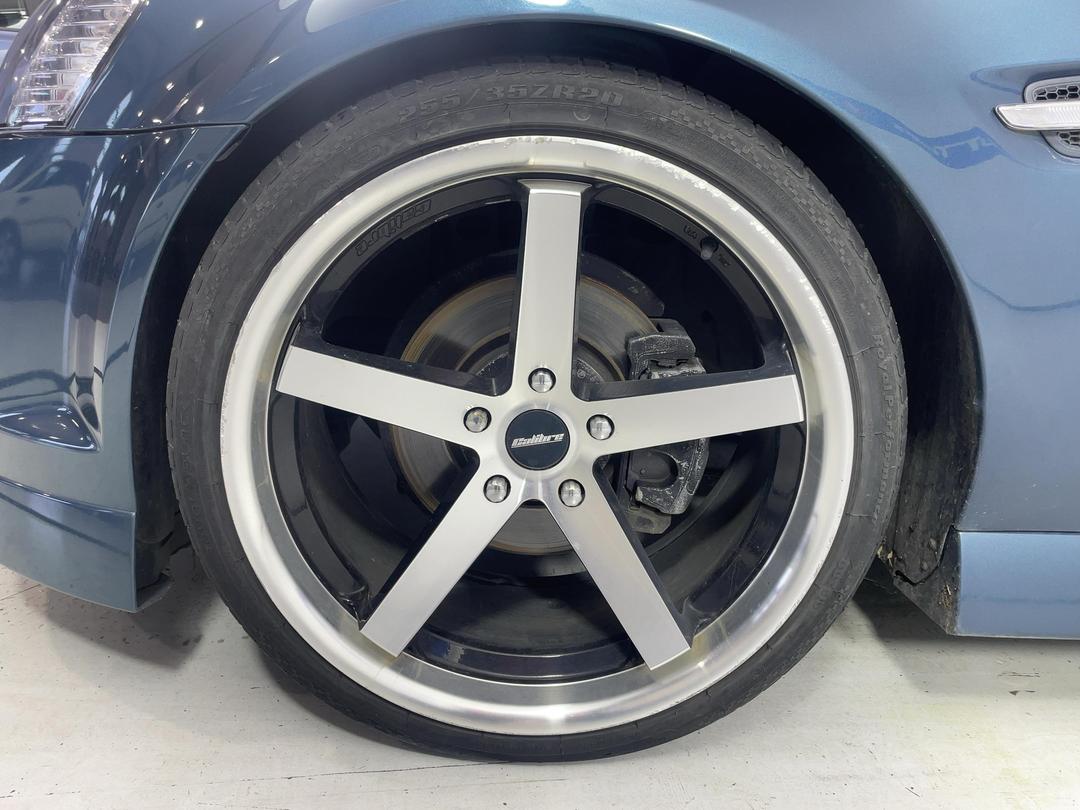 Photo '10' of Holden Commodore