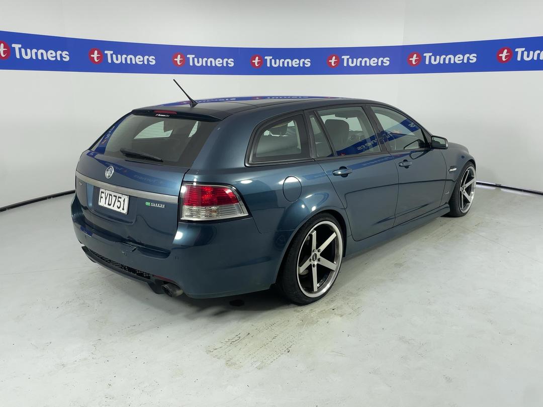 Photo '7' of Holden Commodore