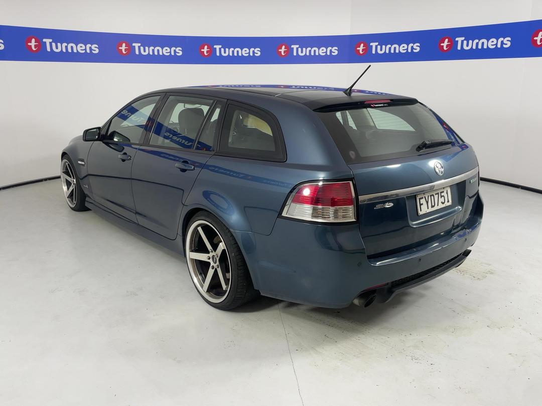 Photo '5' of Holden Commodore